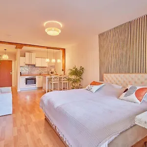 Apartment *design Nahe Frankfurt Bahnhof & Flughafen*